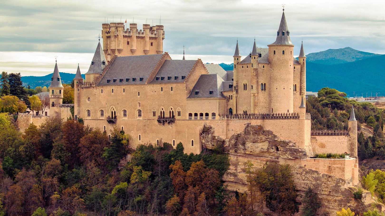 Alcazar of Segovia (Spain, 1122)