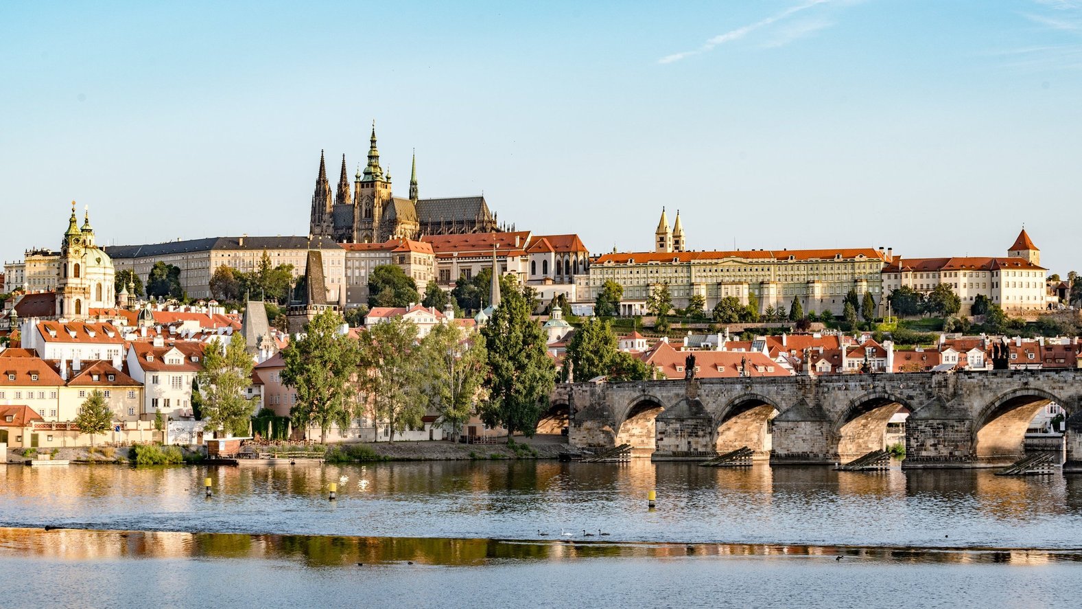 Prague Castle (Czech Republic, founded 880)