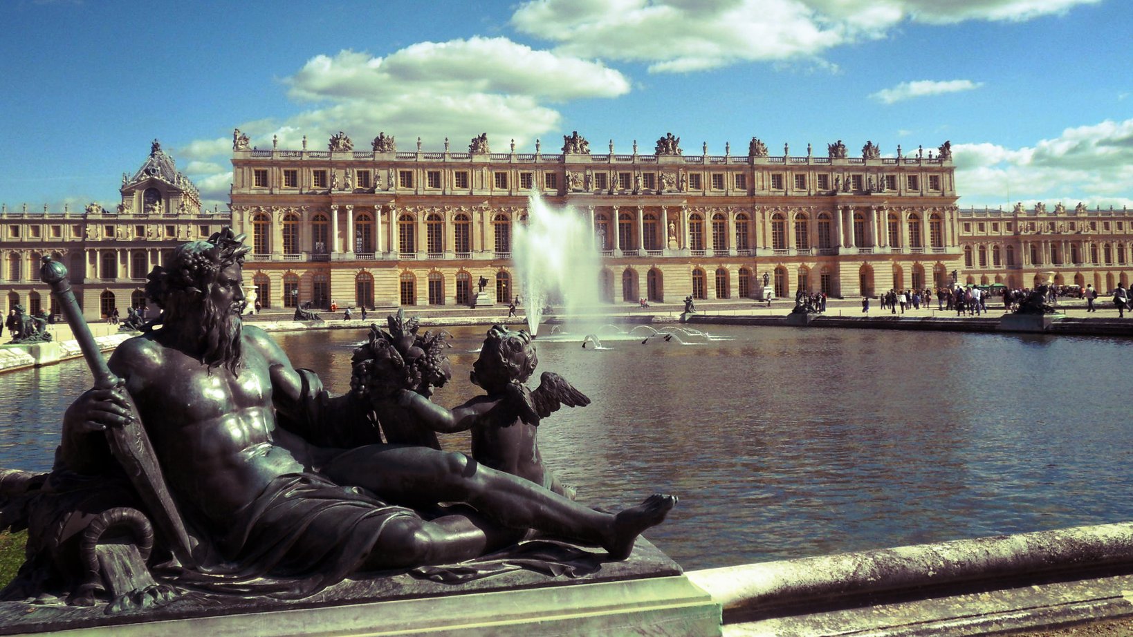 Chateau de Versailles (France, 1661)